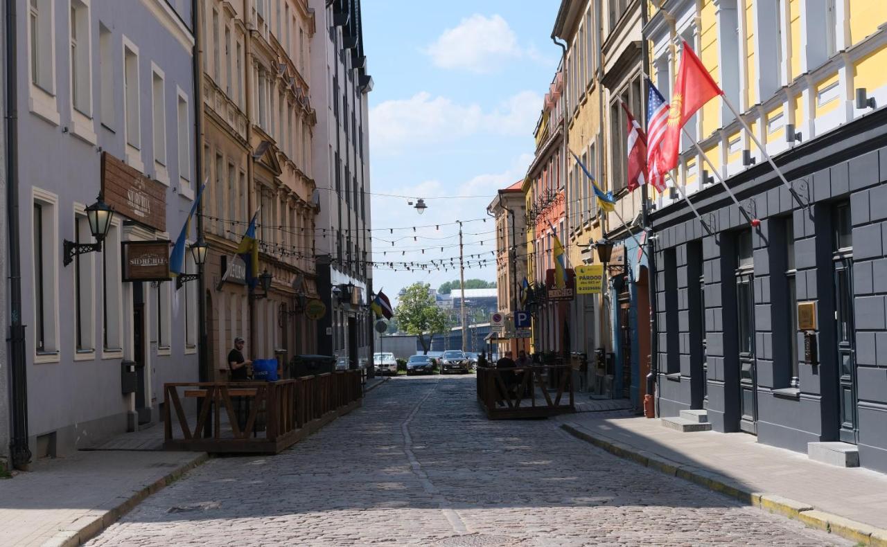 Historic Apartment With Wooden Floors In The Hearth Of Old-Town Riga Exteriér fotografie